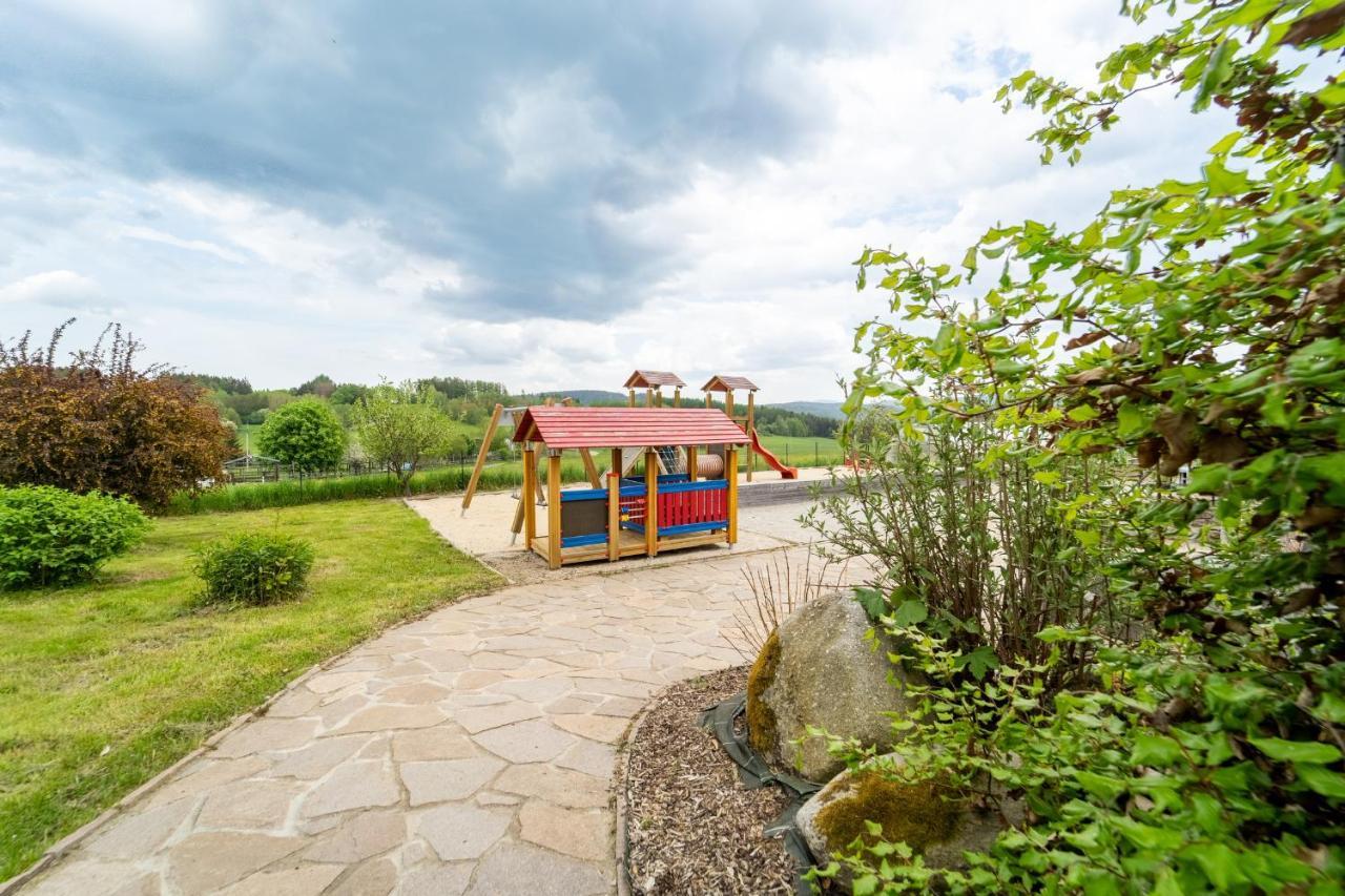 Farma Frantisek Hotel Stachy ภายนอก รูปภาพ